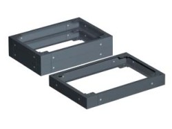 R5ZEA551 Цоколь для угловых секций CQE,  500 x 500 x 100мм ДКС | DKC