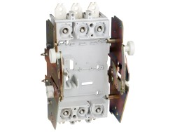 Комплект для выдвижного исполнения YON MD400...630 320-630А WDD-MD630 Комплект для выдвижного исполнения YON MD400...630 320-630А ДКС | DKC